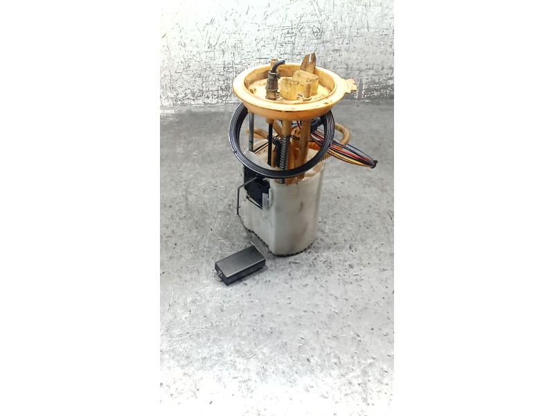 Recambio de bomba combustible para volkswagen sharan (7n1, 7n2) 2.0 tdi referencia OEM IAM 7N0919050D  