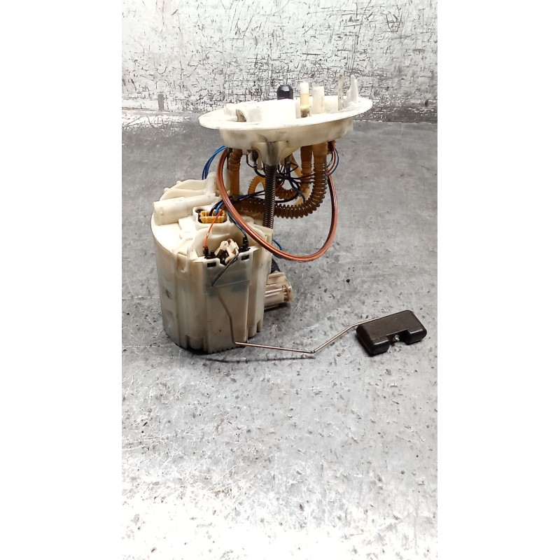 Recambio de bomba combustible para audi a5 sportback (8ta) 2.0 tdi quattro referencia OEM IAM 8K0919050L 0580205007 