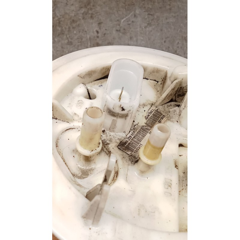 Recambio de bomba combustible para audi a5 sportback (8ta) 2.0 tdi quattro referencia OEM IAM 8K0919050L 0580205007 