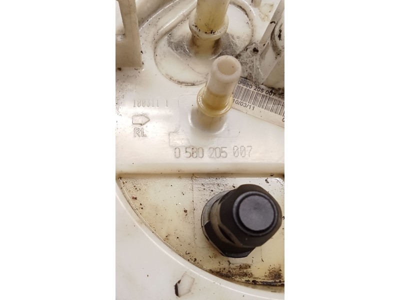 Recambio de bomba combustible para audi a5 sportback (8ta) 2.0 tdi quattro referencia OEM IAM 8K0919050L 0580205007 