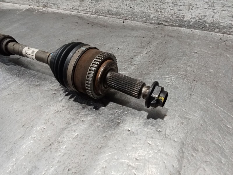 Recambio de transmision delantera izquierda para kia cee´d (jd) 1.6 gt referencia OEM IAM 49500A2500  