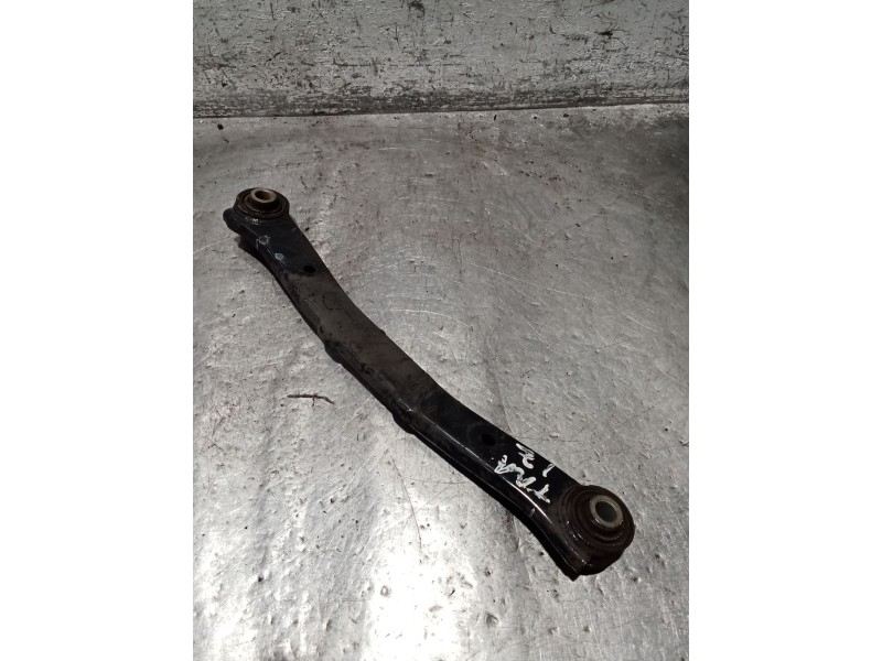 Recambio de brazo suspension superior trasero izquierdo para kia cee´d (jd) 1.6 gt referencia OEM IAM   