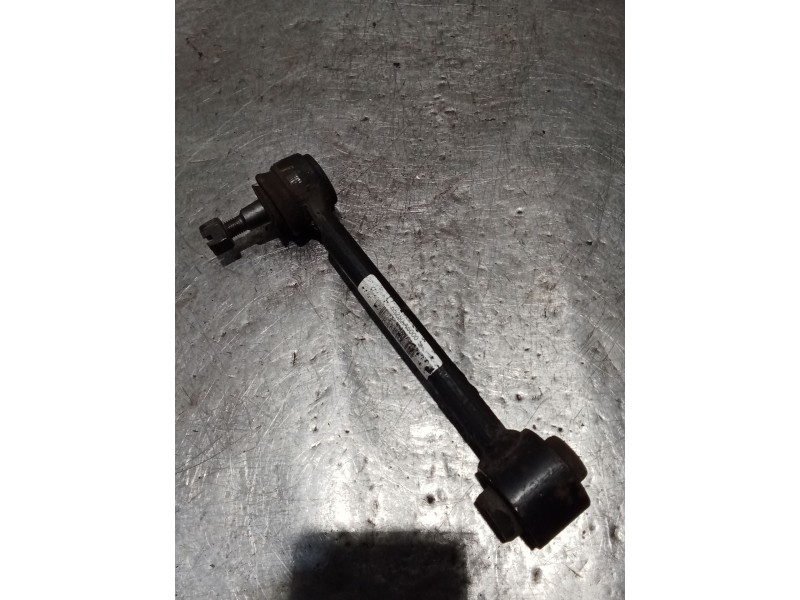 Recambio de brazo suspension inferior trasero izquierdo para kia cee´d (jd) 1.6 gt referencia OEM IAM   