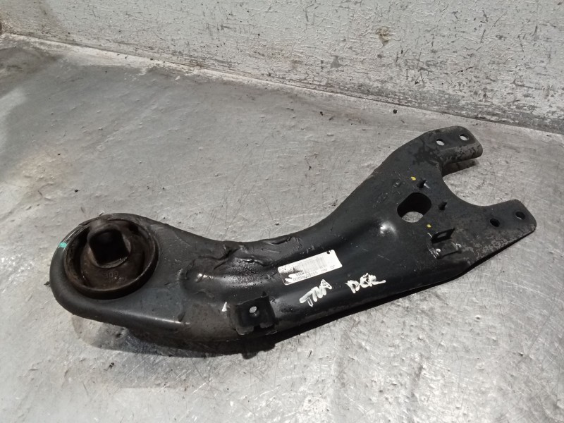 Recambio de tirante trasero derecho para kia cee´d (jd) 1.6 gt referencia OEM IAM   