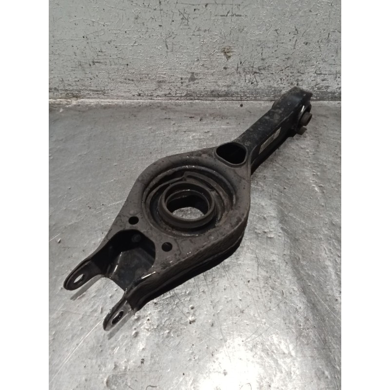 Recambio de brazo suspension inferior trasero derecho para kia cee´d (jd) 1.6 gt referencia OEM IAM 55220A6100  