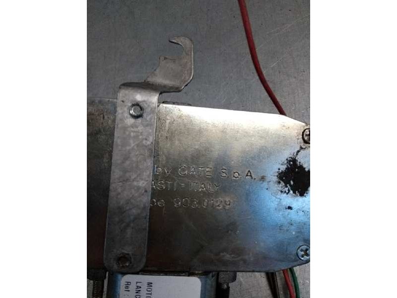 Recambio de motor limpia trasero para lancia delta 1600 i.e kat super referencia OEM IAM 9030129  