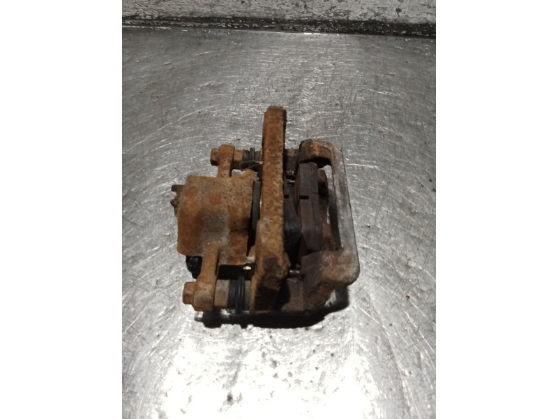 Recambio de pinza freno trasera derecha para hyundai elantra iii sedán (xd) 1.6 referencia OEM IAM   