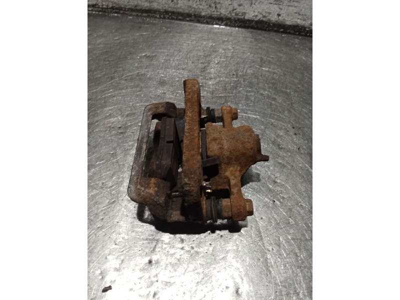 Recambio de pinza freno trasera derecha para hyundai elantra iii sedán (xd) 1.6 referencia OEM IAM   