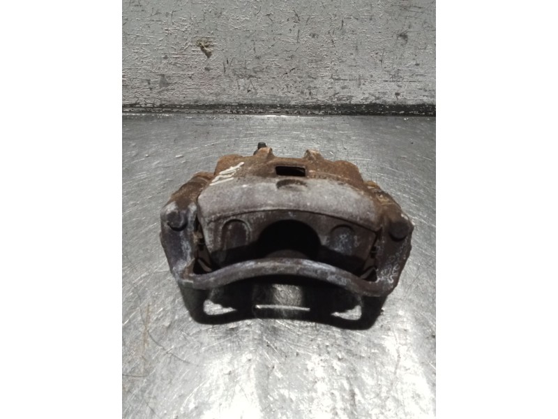Recambio de pinza freno delantera izquierda para hyundai elantra iii sedán (xd) 1.6 referencia OEM IAM   