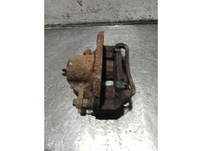 Recambio de pinza freno delantera izquierda para hyundai elantra iii sedán (xd) 1.6 referencia OEM IAM   