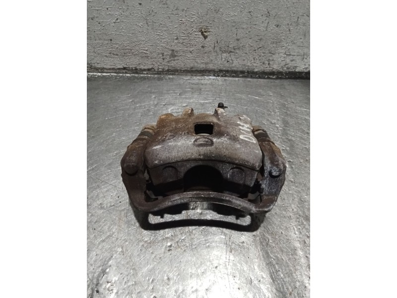 Recambio de pinza freno delantera derecha para hyundai elantra iii sedán (xd) 1.6 referencia OEM IAM   
