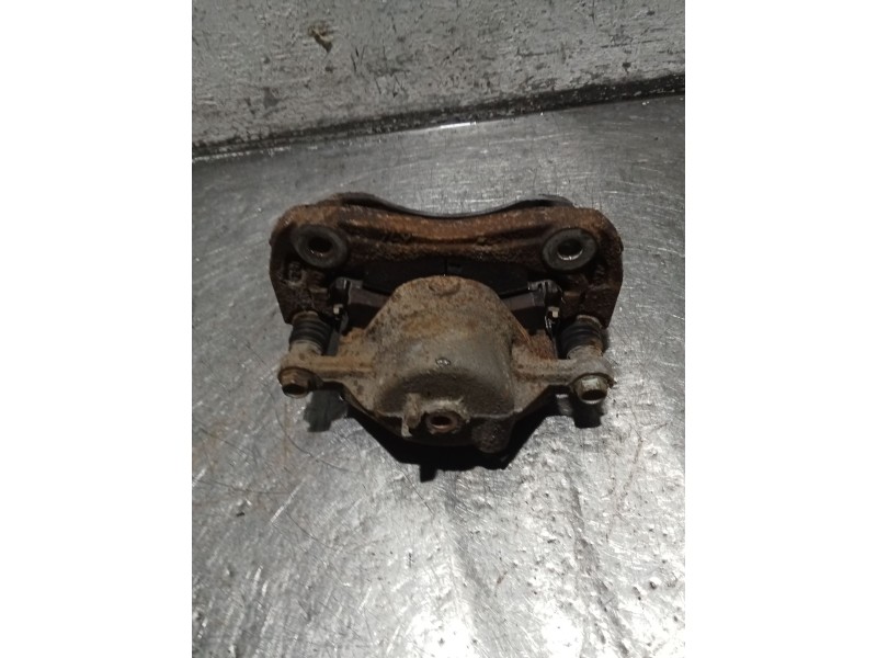 Recambio de pinza freno delantera derecha para hyundai elantra iii sedán (xd) 1.6 referencia OEM IAM   