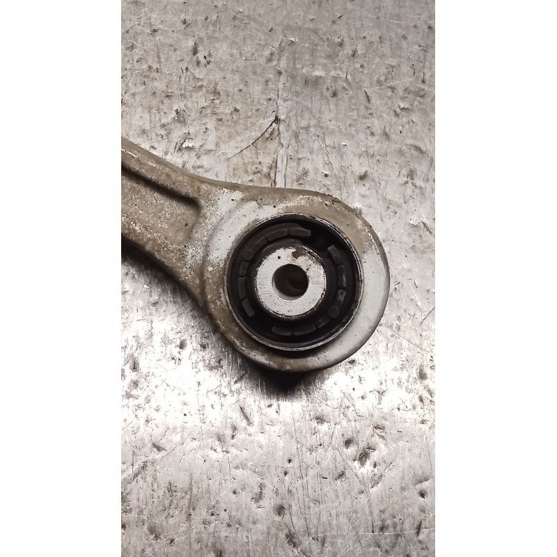 Recambio de brazo suspension inferior delantero izquierdo para audi a5 sportback (8ta) 2.0 tdi quattro referencia OEM IAM 8K0407