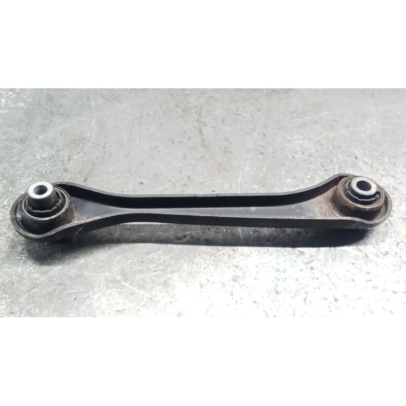 Recambio de brazo suspension inferior trasero derecho para volkswagen sharan (7n1, 7n2) 2.0 tdi referencia OEM IAM   