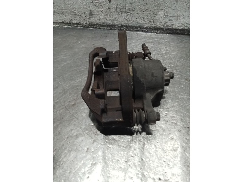 Recambio de pinza freno delantera izquierda para hyundai accent iii sedán (mc) 1.4 gl referencia OEM IAM   