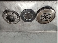 Recambio de kit embrague para volkswagen passat b6 (3c2) 2.0 tdi 16v referencia OEM IAM 32403355 CAB 