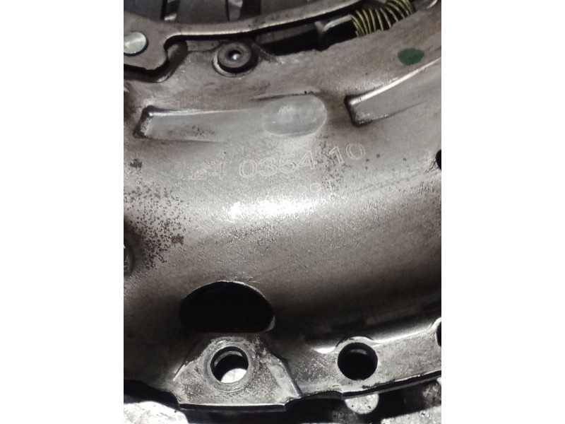 Recambio de kit embrague para volkswagen passat b6 (3c2) 2.0 tdi 16v referencia OEM IAM 32403355 CAB 