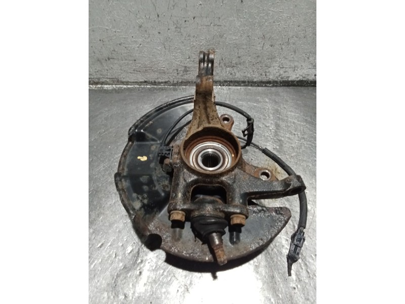 Recambio de mangueta delantera derecha para hyundai elantra iii sedán (xd) 1.6 referencia OEM IAM   