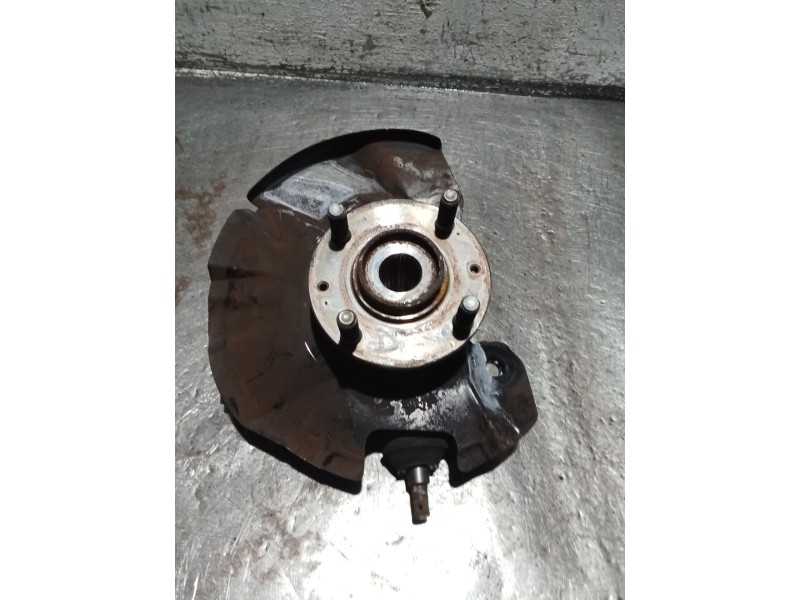Recambio de mangueta delantera derecha para hyundai accent iii sedán (mc) 1.4 gl referencia OEM IAM   