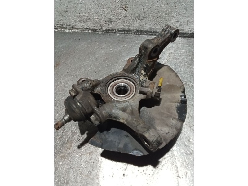 Recambio de mangueta delantera derecha para hyundai accent iii sedán (mc) 1.4 gl referencia OEM IAM   