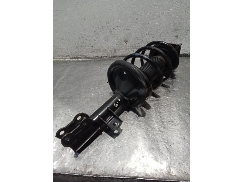 Recambio de amortiguador delantero izquierdo para hyundai elantra iii sedán (xd) 1.6 referencia OEM IAM   