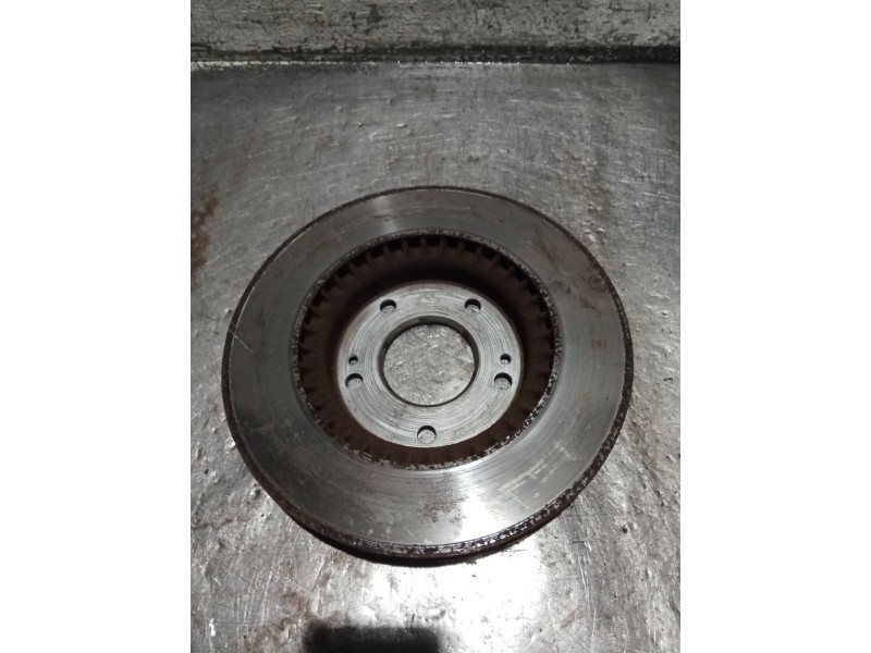 Recambio de disco freno delantero para hyundai elantra iii sedán (xd) 1.6 referencia OEM IAM   