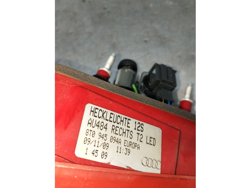 Recambio de piloto trasero derecho interior para audi a5 sportback (8ta) 2.0 tdi quattro referencia OEM IAM 8T0945094A  