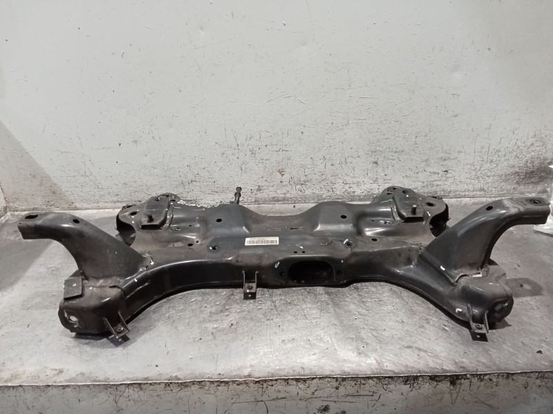 Recambio de puente delantero para kia cee´d (jd) 1.6 gt referencia OEM IAM CUNA 62401A6900 