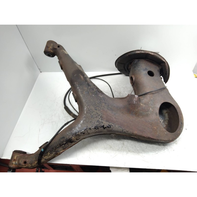 Recambio de mangueta trasera izquierda para mercedes vito combi 06.2003  115 cdi largo (639.703) referencia OEM IAM   