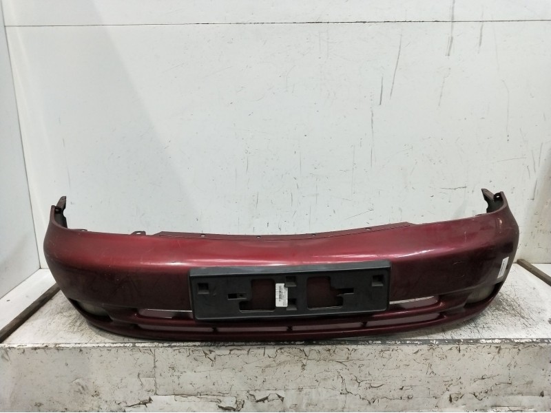 Recambio de paragolpes delantero para daewoo nubira berlina 2.0 cat referencia OEM IAM   