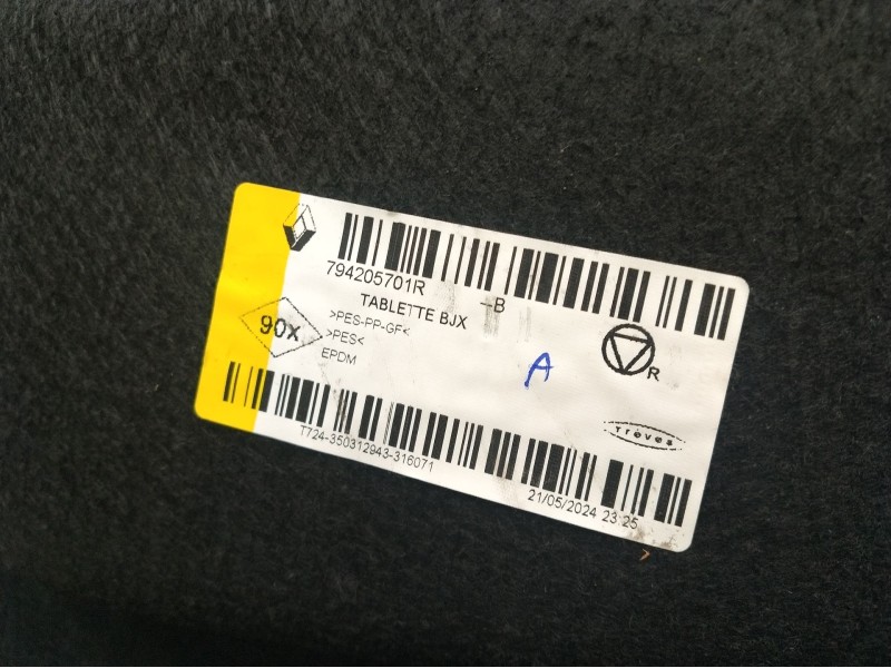 Recambio de bandeja trasera para dacia sandero iii 1.0 tce 90 eco-g referencia OEM IAM 794205701R  