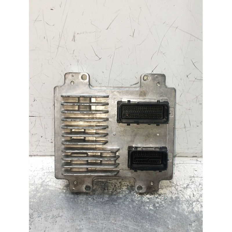Recambio de centralita motor uce para opel insignia a (g09) 1.8 (68) referencia OEM IAM 12634556 86AAFZ52915400ZC 