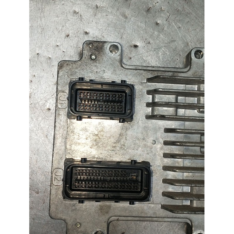 Recambio de centralita motor uce para opel insignia a (g09) 1.8 (68) referencia OEM IAM 12634556 86AAFZ52915400ZC 