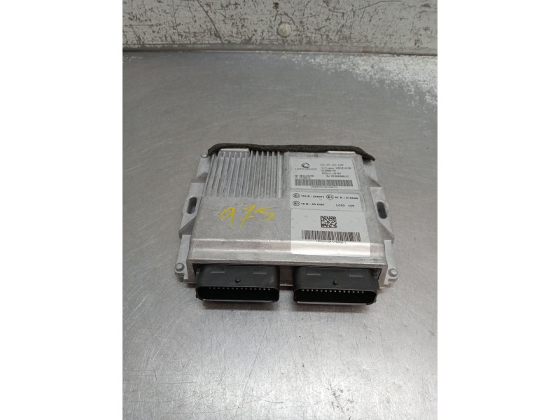 Recambio de centralita motor uce para dacia sandero iii 1.0 tce 90 eco-g referencia OEM IAM 616000776 169101415R 