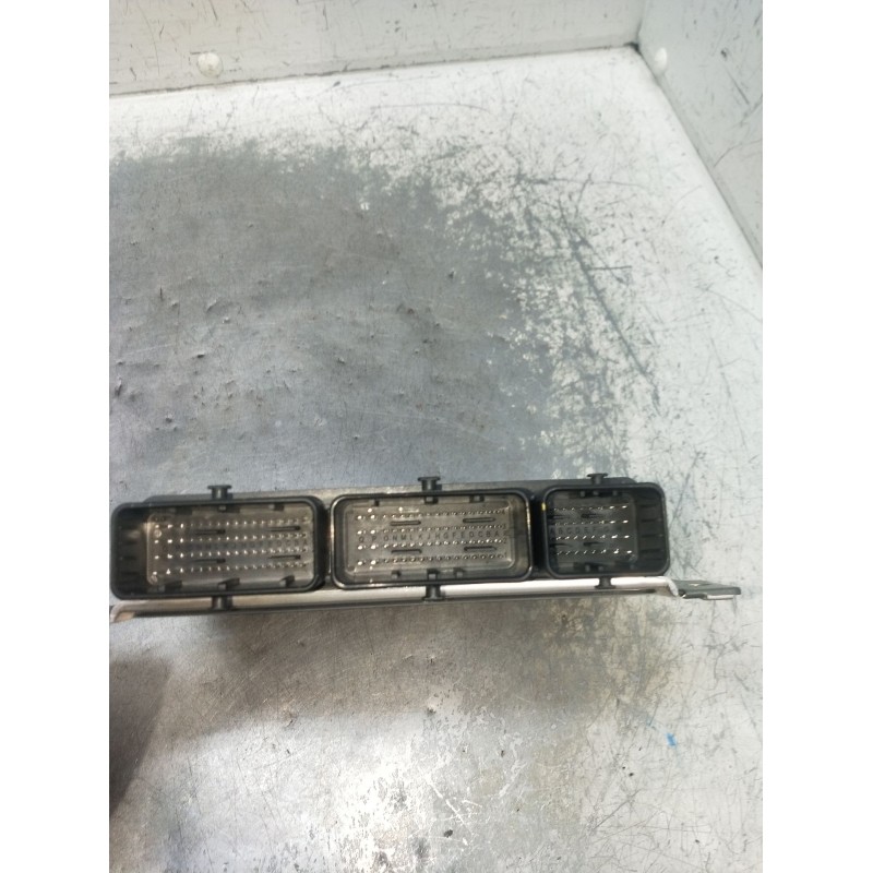 Recambio de centralita motor uce para dacia sandero iii 1.0 tce 90 eco-g referencia OEM IAM 237100773V AAA9433670101 237100796V