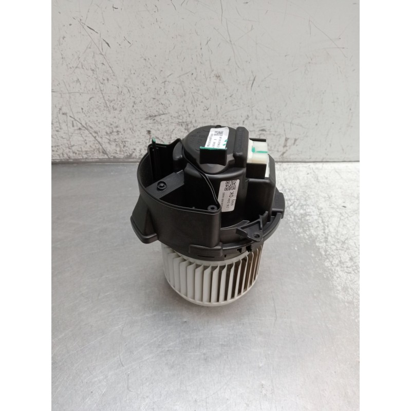 Recambio de motor calefaccion para dacia sandero iii 1.0 tce 90 eco-g referencia OEM IAM M01163606685  