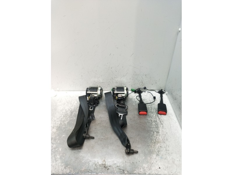 Recambio de kit airbag para dacia sandero iii 1.0 tce 90 eco-g referencia OEM IAM 683325800B  