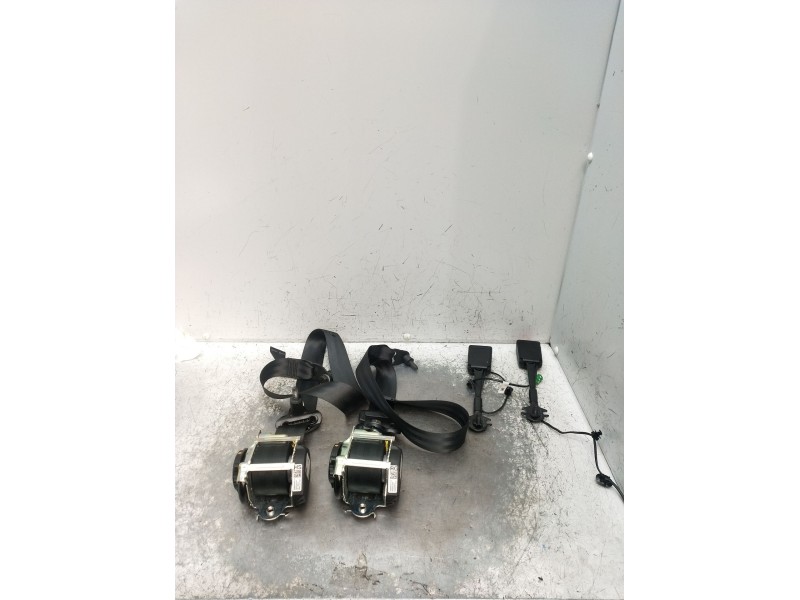 Recambio de kit airbag para dacia sandero iii 1.0 tce 90 eco-g referencia OEM IAM 683325800B  