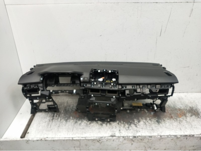 Recambio de kit airbag para dacia sandero iii 1.0 tce 90 eco-g referencia OEM IAM 683325800B  