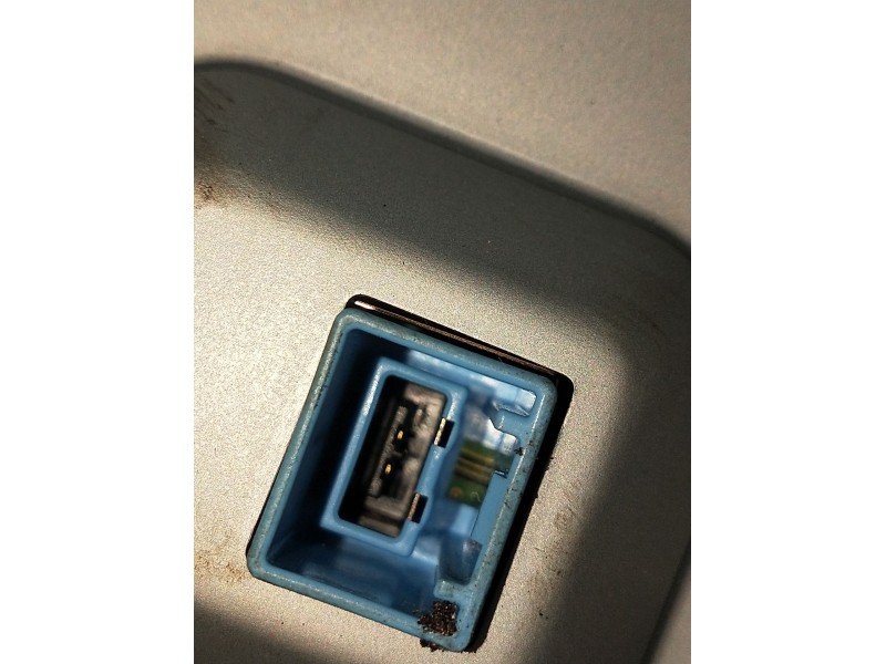 Recambio de pantalla multifuncion para opel insignia a (g09) 1.8 (68) referencia OEM IAM 13223793 14799410 652808805