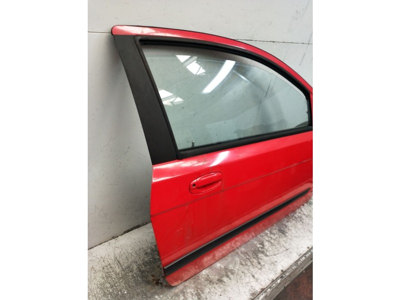 Recambio de puerta delantera derecha para chevrolet aveo / kalos hatchback (t200) 1.4 16v referencia OEM IAM  3P 