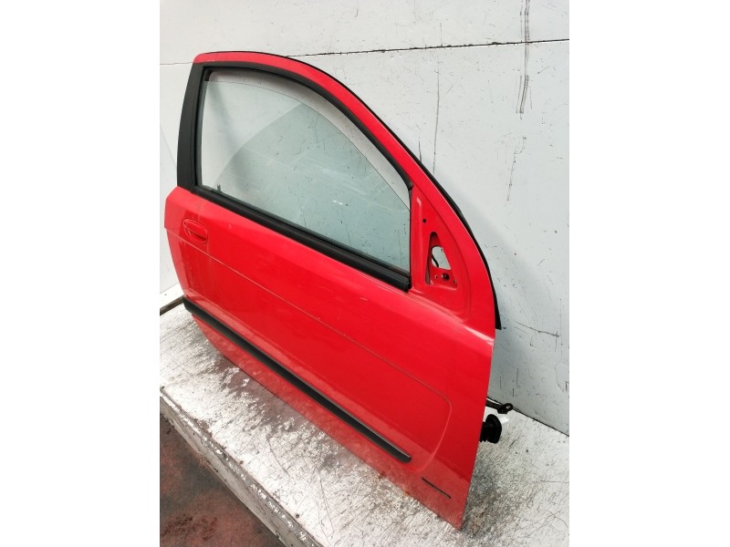 Recambio de puerta delantera derecha para chevrolet aveo / kalos hatchback (t200) 1.4 16v referencia OEM IAM  3P 