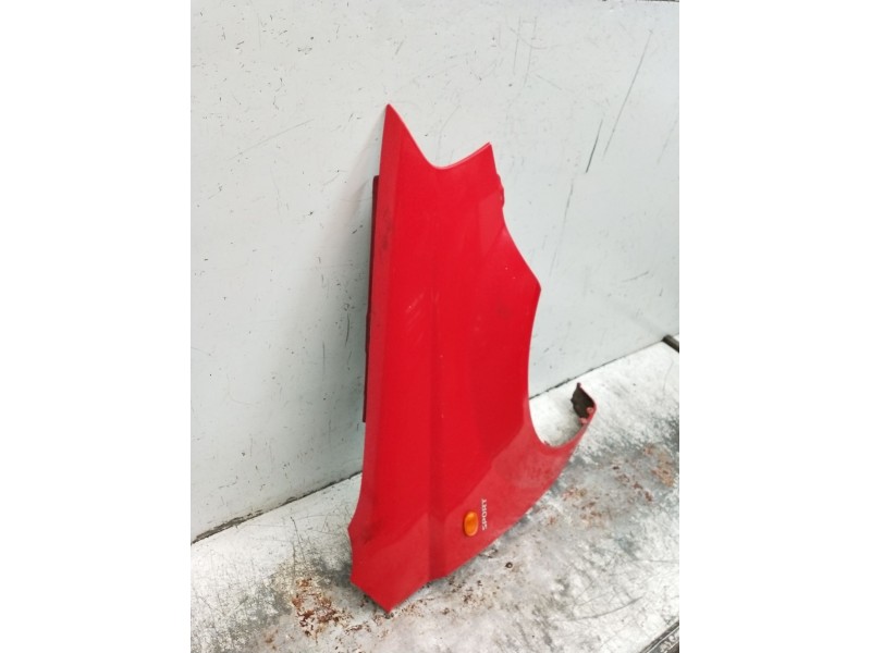 Recambio de aleta delantera derecha para chevrolet aveo / kalos hatchback (t200) 1.4 16v referencia OEM IAM   