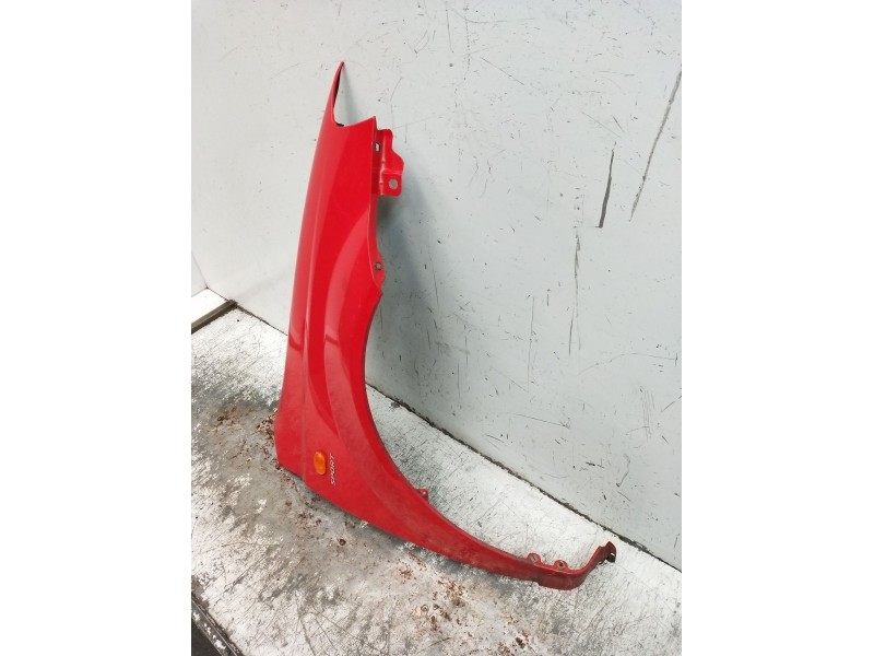 Recambio de aleta delantera derecha para chevrolet aveo / kalos hatchback (t200) 1.4 16v referencia OEM IAM   