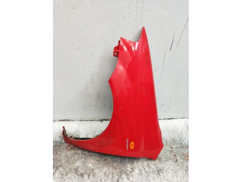 Recambio de aleta delantera izquierda para chevrolet aveo / kalos hatchback (t200) 1.4 16v referencia OEM IAM   