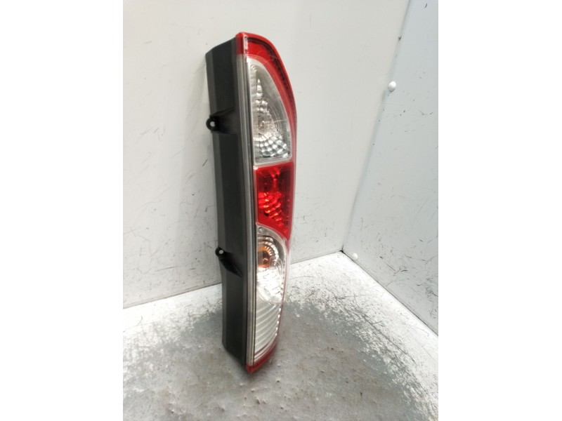 Recambio de piloto trasero izquierdo para renault kangoo / grand kangoo ii (kw0/1_) 1.5 dci 90 (kw05, kw08, kw0g, kw11) referenc