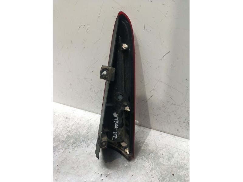 Recambio de piloto trasero izquierdo para renault kangoo / grand kangoo ii (kw0/1_) 1.5 dci 90 (kw05, kw08, kw0g, kw11) referenc