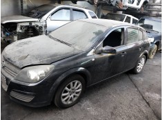 opel astra h berlina del año 2004