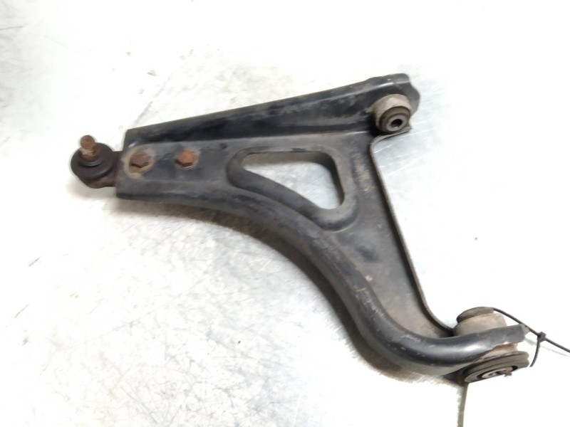 Recambio de brazo suspension inferior delantero izquierdo para renault twingo (co6) 1.3 cat referencia OEM IAM   