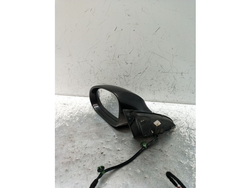 Recambio de retrovisor izquierdo para volkswagen passat b6 (3c2) 2.0 tdi 16v referencia OEM IAM  ELÉCTRICO 